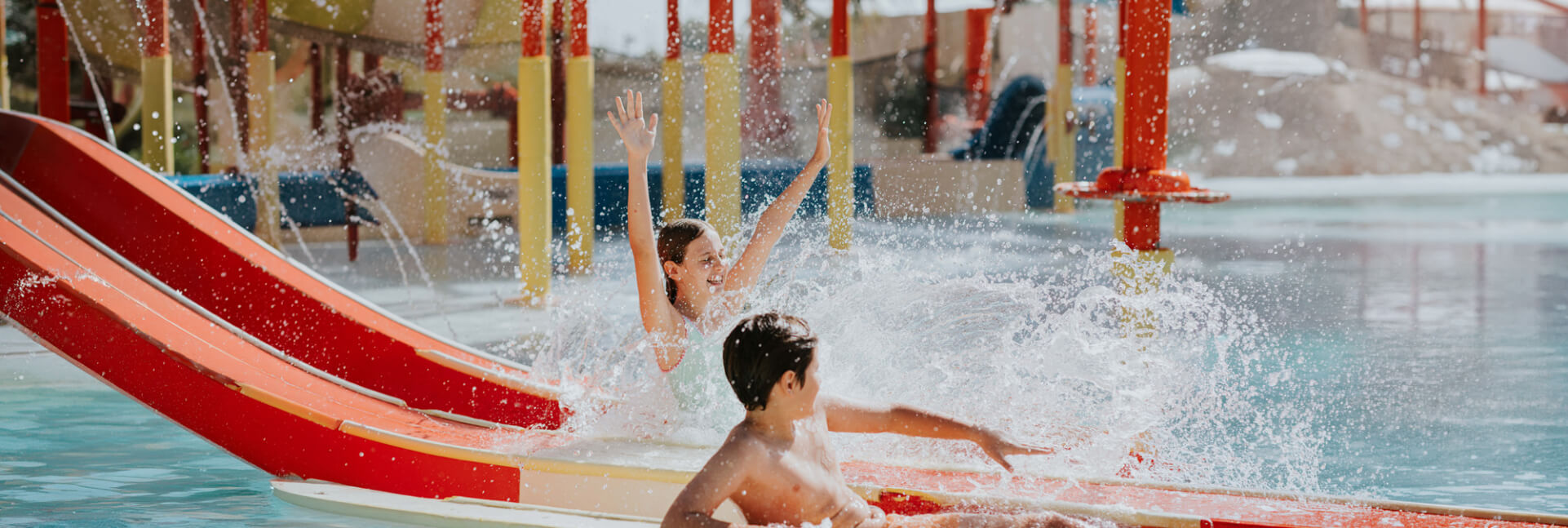 JA-Beach-Hotel---Just-Splash-2.jpg