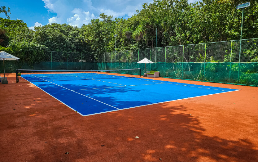 Tennis 1.jpg